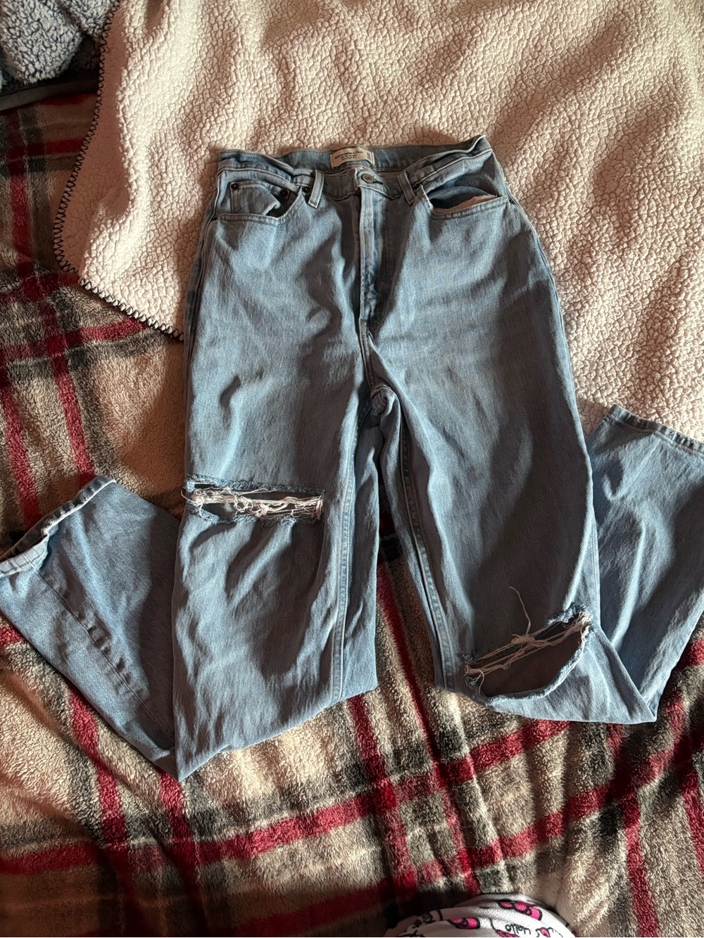 Abercrombie & Fitch Light Blue Distressed High-Rise Jeans